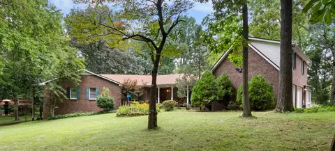 960 Hot Shot Dr, Clarksville, TN 37042