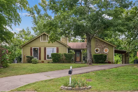 251 Cedarview Dr, Antioch, TN 37013