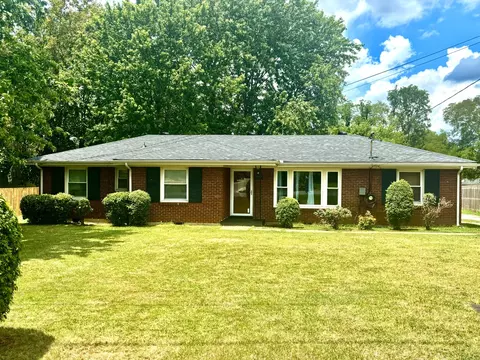 3009 Lyndale Dr, Nashville, TN 37207