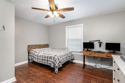 Bedroom - 1024 Smith Thompson Rd, Bethpage, TN 37022 photo 4 of 5