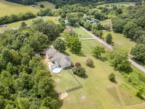 View/Area - 1024 Smith Thompson Rd, Bethpage, TN 37022 photo 9 of 10