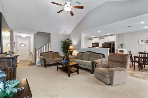 610 Golden Eagle Ct, Eagleville, TN 37060 photo 5