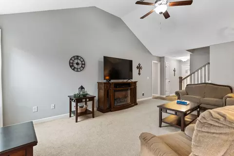 610 Golden Eagle Ct, Eagleville, TN 37060 photo 6