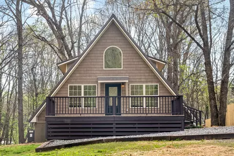1767 River Rd, Clarksville, TN 37040