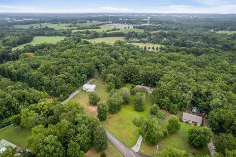 569 Robs Rd, Grimsley, TN 38565 photo 35