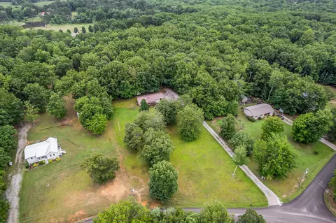 569 Robs Rd, Grimsley, TN 38565 photo 31
