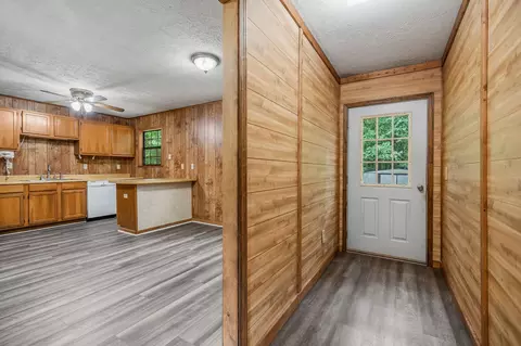 569 Robs Rd, Grimsley, TN 38565 photo 8