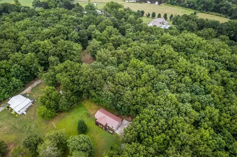 569 Robs Rd, Grimsley, TN 38565 photo 38