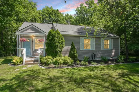 74 Scobey Dr, Nashville, TN 37210
