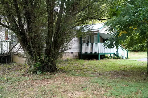 237 Red Oak Rd, Petersburg, TN 37144