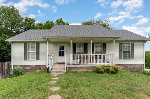 409 Corbitt Ln, Springfield, TN 37172 photo 1