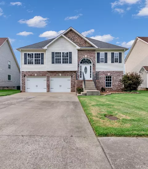 1441 Bruceton Dr, Clarksville, TN 37042