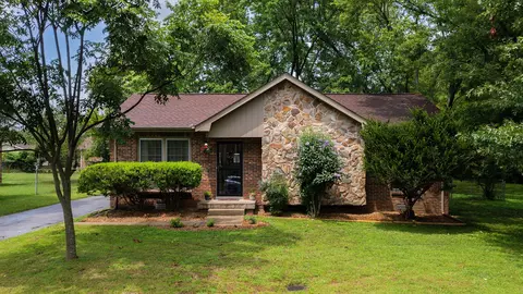 4965 Teton Dr, Old Hickory, TN 37138