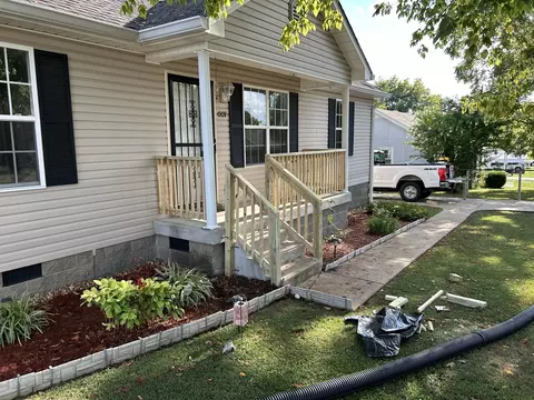 447 Coleman St, Lewisburg, TN 37091