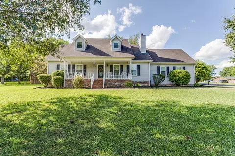 2209 Racquet Club Dr, Murfreesboro, TN 37128