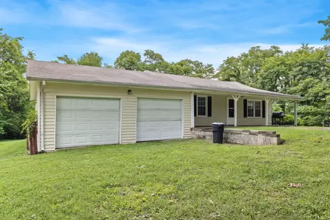 4811 Highway 31w, Cottontown, TN 37048