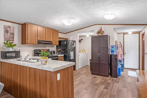68 Old Hickory Dr, Beechgrove, TN 37018