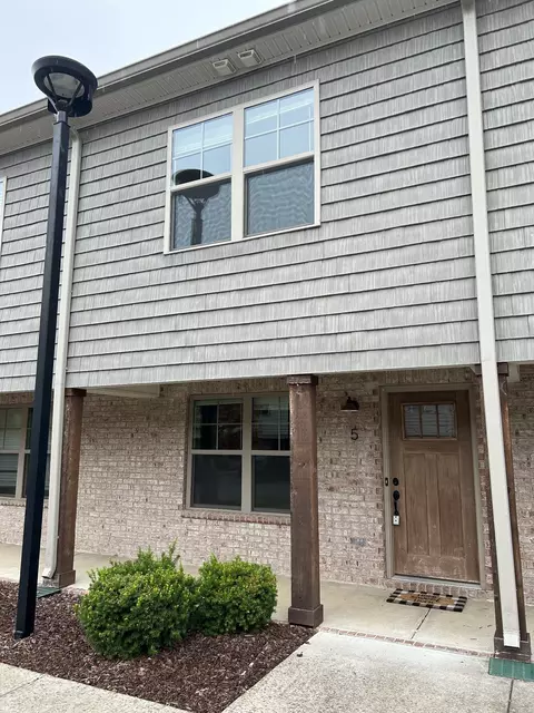 2506 E Main St #E5, Murfreesboro, TN 37127