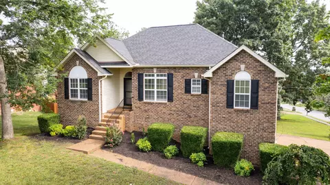 1008 Nighthawk Ln, Mount Juliet, TN 37122