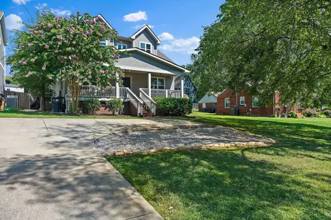 2413 Pafford Dr # B, Nashville, TN 37206