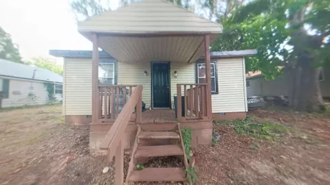 Exterior - 426 N Eclipse St, Florence, AL 35630 photo 2 of 6