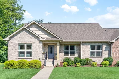 148 Odie Ray St #C, Gallatin, TN 37066