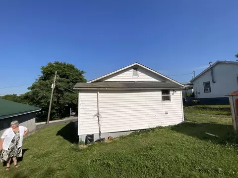 930 Blythe Ave SE, Cleveland, TN 37311