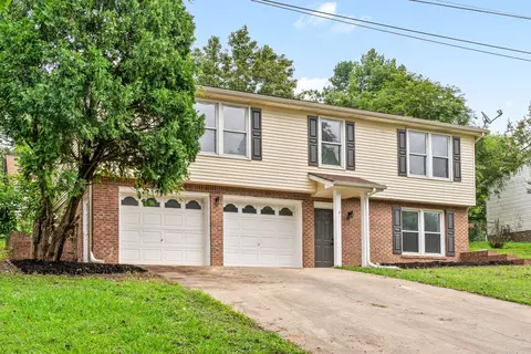 337 Randell Dr, Clarksville, TN 37042