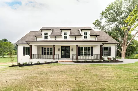 1581 Phillips Rd, Lebanon, TN 37087