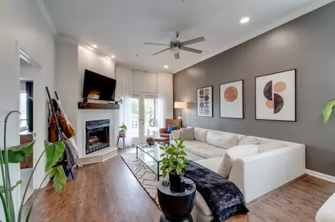 112 W End Pl, Nashville, TN 37205