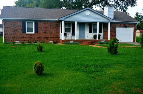 1304 Horseshoe Dr, Lewisburg, TN 37091