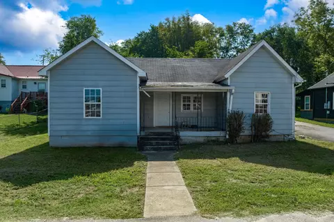 1103 Woodland St, Columbia, TN 38401