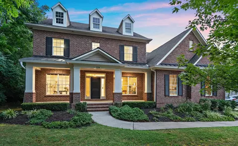 528 Battery Dr, Nashville, TN 37220