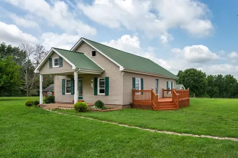 847 Chaffin Rd, Lafayette, TN 37083
