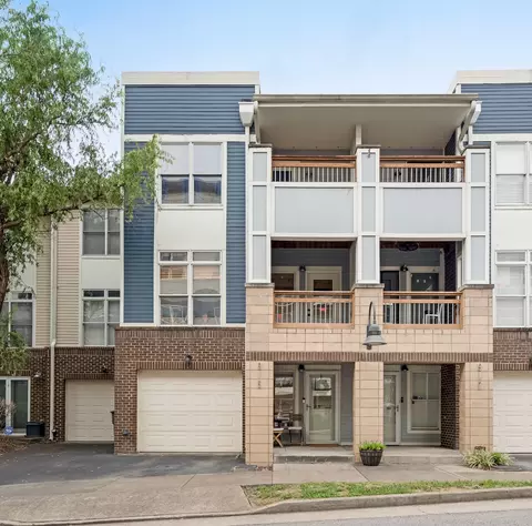 915 9th Ave N, Nashville, TN 37208