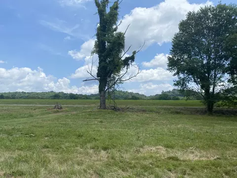 1 Diana Rd, Pulaski, TN 38478