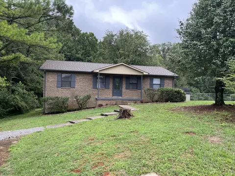 2431 Amber Meadows Rd, Cookeville, TN 38506