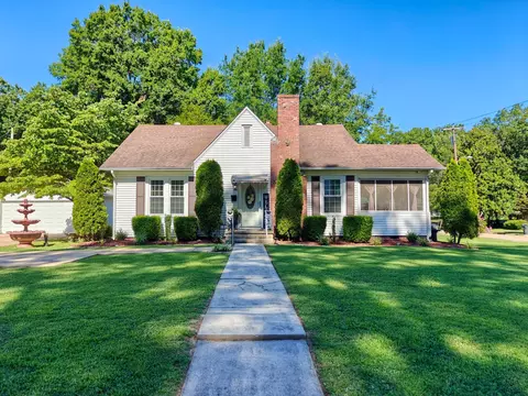 1019 Main St N, Mckenzie, TN 38201
