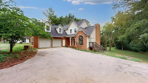 6233 Cayce Ln, Columbia, TN 38401