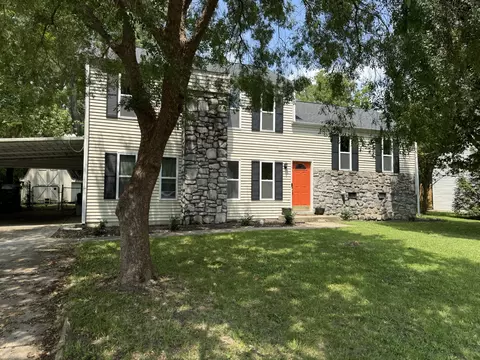 588 Blake Moore Dr, La Vergne, TN 37086