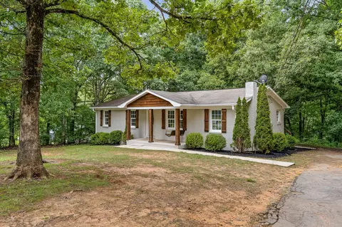 743 Bugger Ridge Rd, Mcminnville, TN 37110