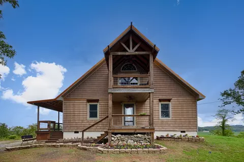 375 Kelley Rd, Prospect, TN 38477