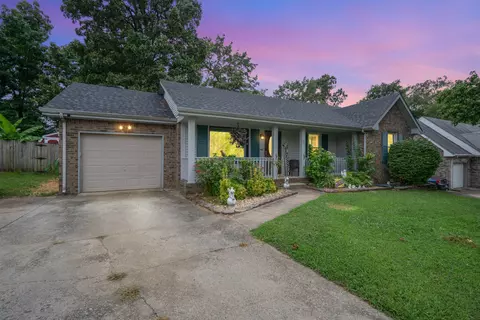 206 Mill Creek Rd, Clarksville, TN 37042