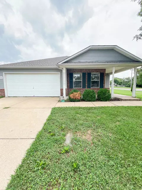 2135 Carlton Ln, Thompsons Station, TN 37179