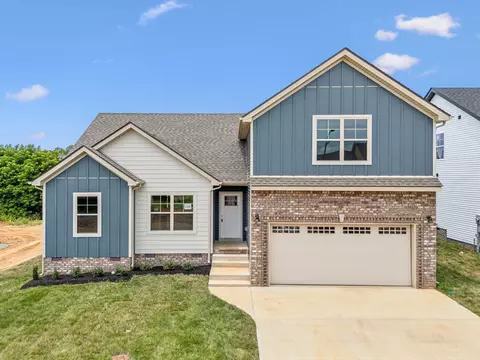 872 Macon Ln, Clarksville, TN 37042