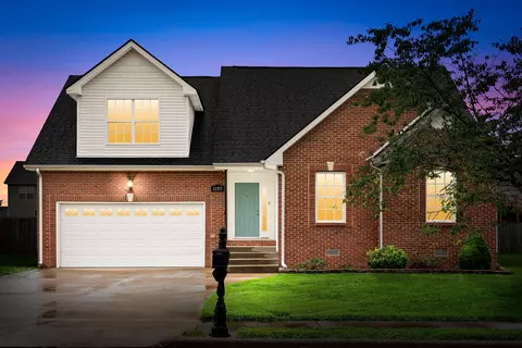 1193 Country Fields Ln, Clarksville, TN 37040