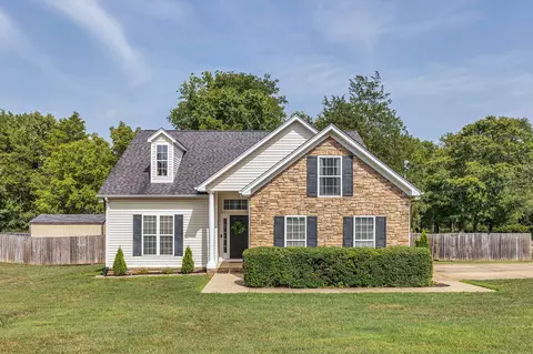 313 Sunnycrest Dr, Murfreesboro, TN 37129
