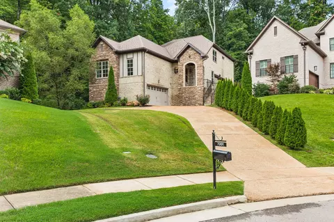 7201 Natchez Pointe Dr, Nashville, TN 37221