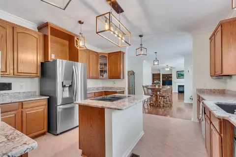 4595 Chestnut Ridge Rd, Columbia, TN 38401