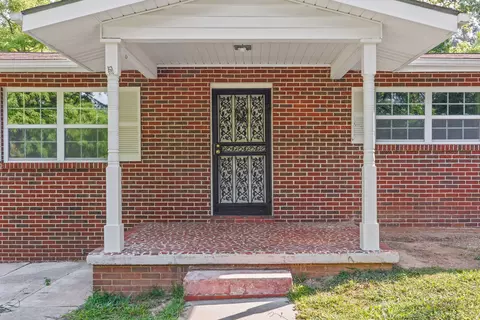 927 N Sanctuary Rd, Chattanooga, TN 37421